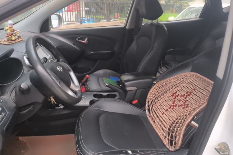 Used Hyundai ix35 2013 2.0L Automatic 2WD Comfort GL China IV Standard Left Front Seat