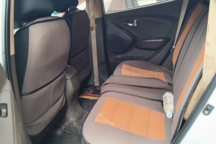 Used Hyundai ix35 2013 2.0L Automatic 2WD Comfort GL China IV Standard Left Rear Seat