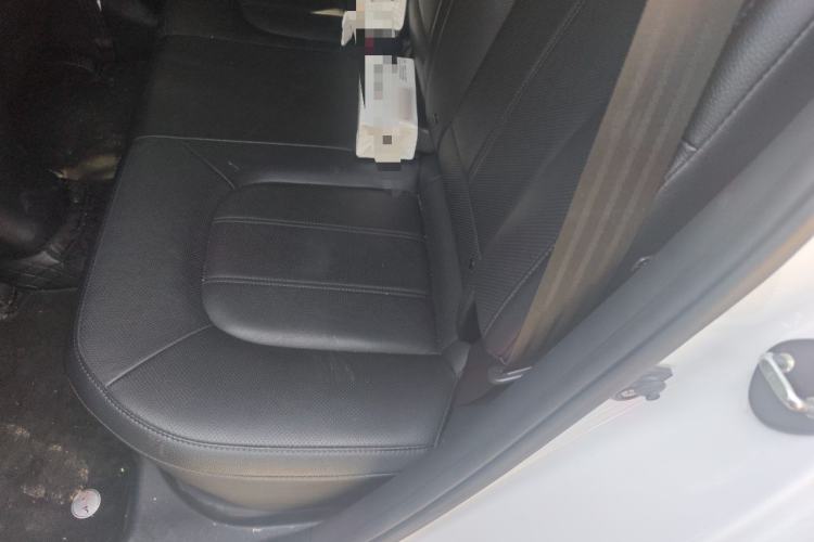 Used Hyundai ix35 2013 2.0L Automatic Two-Wheel Drive Leading GLX China V Emission Standard Left Rear Seat