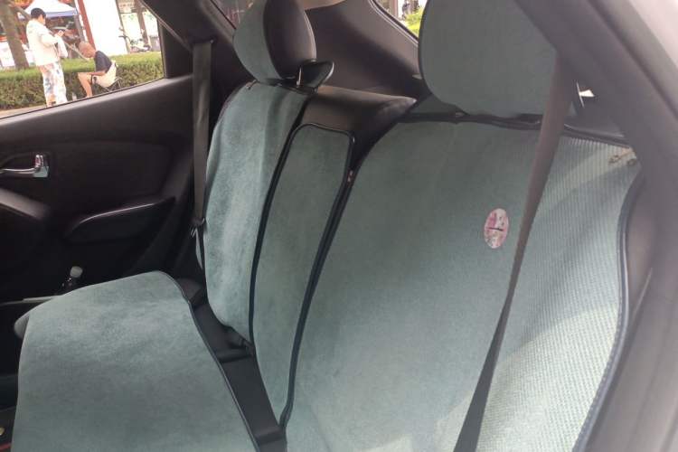 Used Hyundai ix35 2013 2.0L Automatic Two-Wheel Drive Smart GLS China IV Standard Left Rear Seat