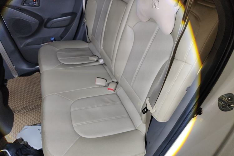 Used Hyundai ix35 2013 2.0L Automatic Two-Wheel Drive Smart GLS China V Standard Left Rear Seat