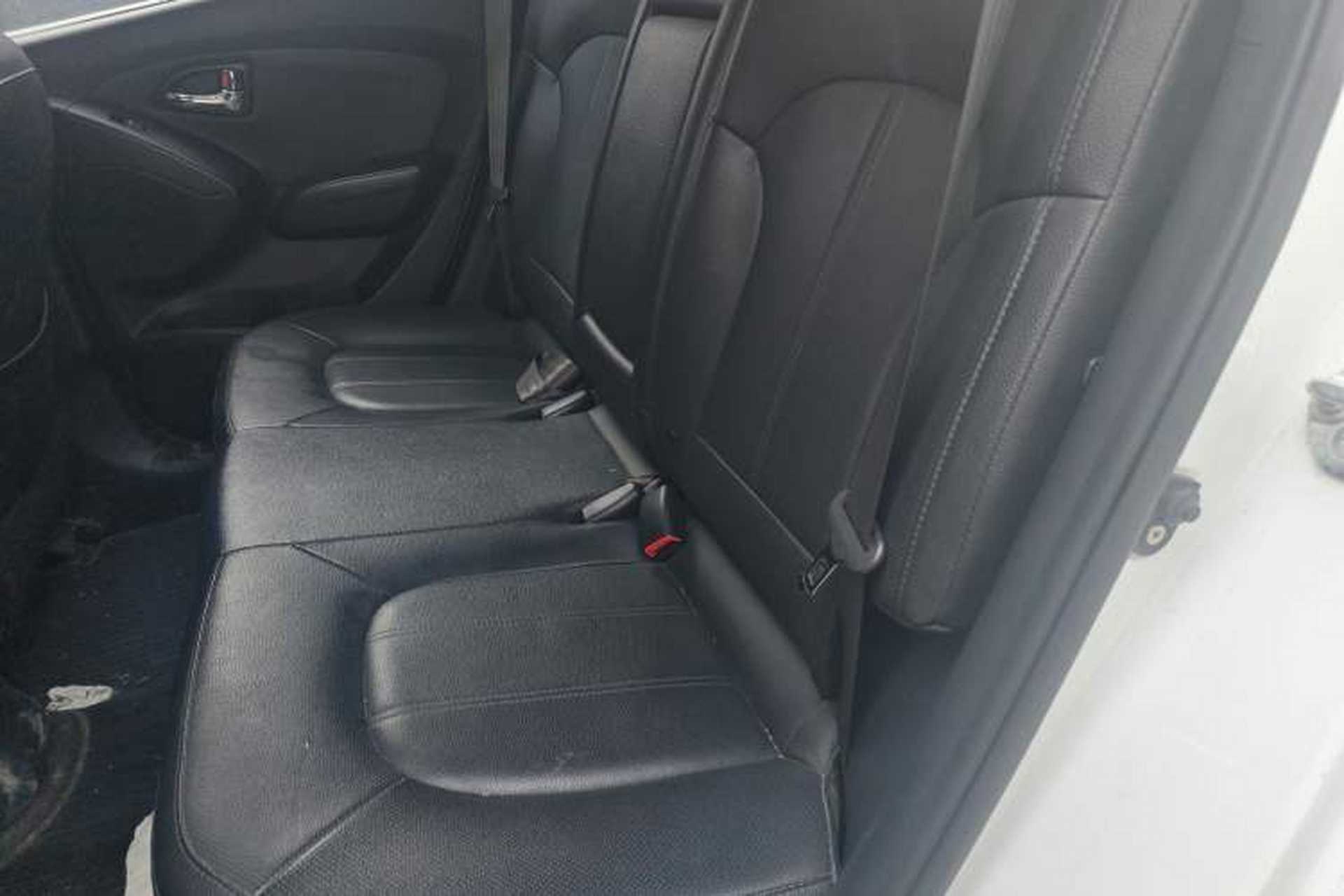 Used Hyundai ix35 2013 2.0L Automatic Two-Wheel Drive Smart GLS China V Standard Left Rear Seat