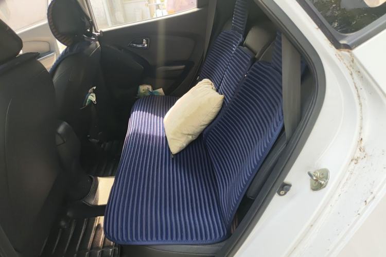 Used Hyundai ix35 2013 2.0L Automatic Two-Wheel Drive Smart GLS China IV Standard Left Rear Seat