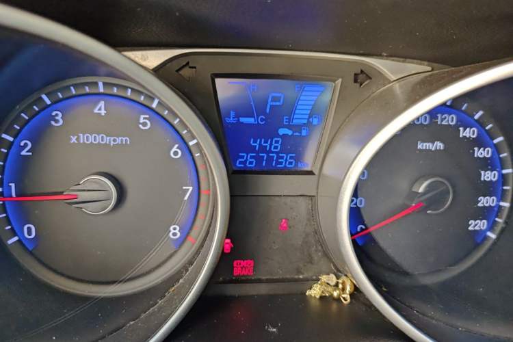Used Hyundai ix35 2013 2.0L Automatic Two-Wheel Drive Smart GLS China IV Standard Odometer Close Up