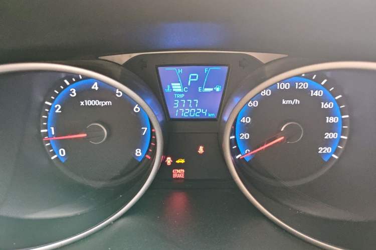 Used Hyundai ix35 2013 2.0L Automatic 2WD Comfort GL China IV Standard Odometer Close Up