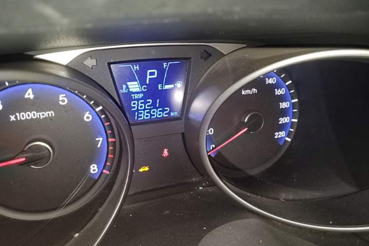Used Hyundai ix35 2013 2.0L Automatic 2WD Comfort GL China IV Standard Odometer Close Up