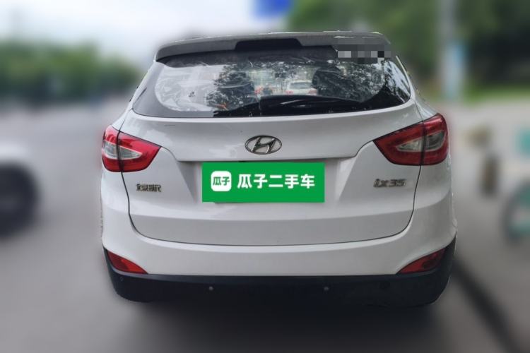 Used Hyundai ix35 2013 2.0L Automatic Two-Wheel Drive Smart GLS China IV Standard Rear