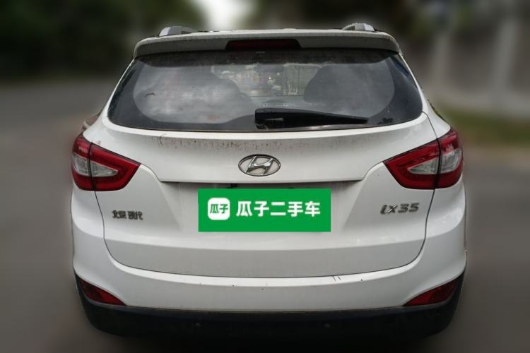 Used Hyundai ix35 2013 2.0L Automatic Two-Wheel Drive Smart GLS China IV Standard Rear