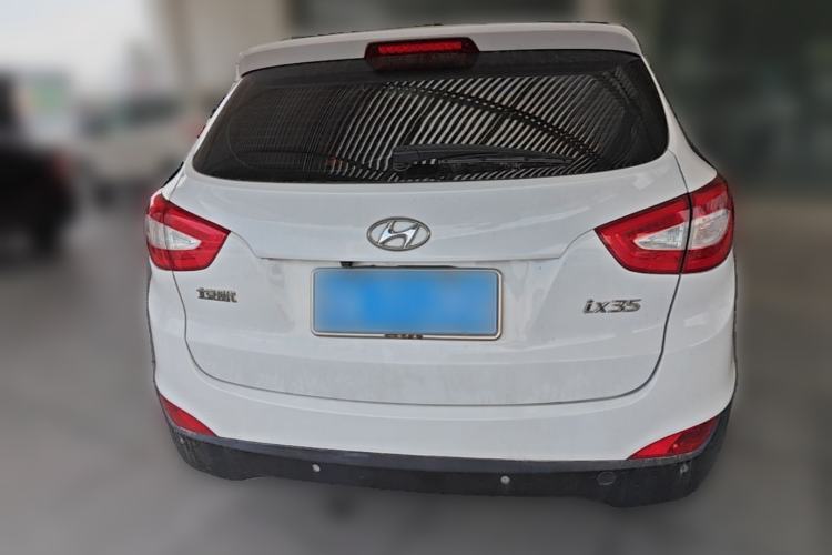 Used Hyundai ix35 2013 2.0L Automatic Two-Wheel Drive Smart GLS China IV Standard Rear