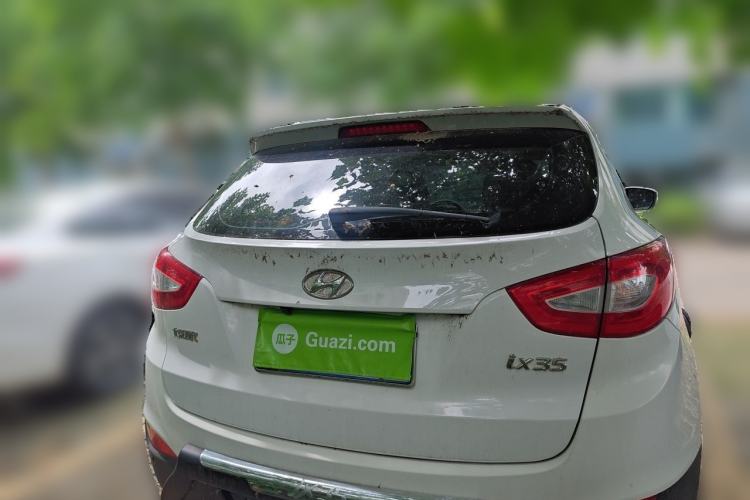 Used Hyundai ix35 2013 2.0L Automatic Two-Wheel Drive Smart GLS China IV Standard Rear