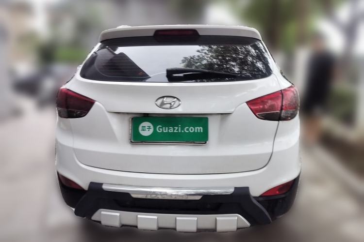 Used Hyundai ix35 2013 2.0L Automatic Two-Wheel Drive Smart GLS China IV Standard Rear