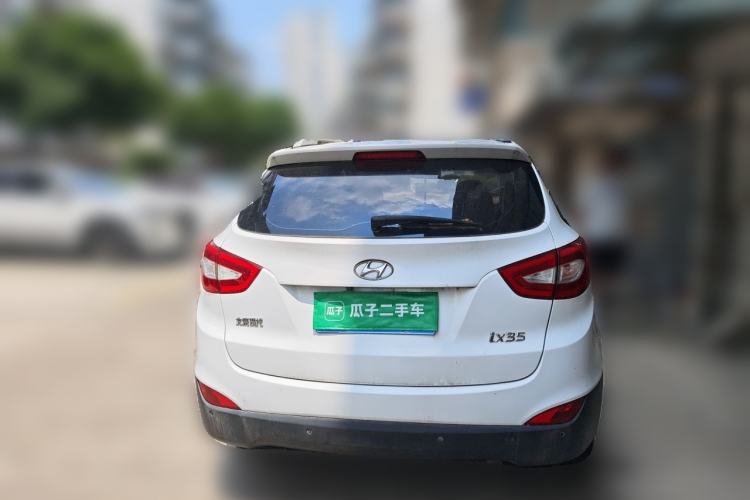 Used Hyundai ix35 2013 2.0L Automatic Two-Wheel Drive Smart GLS China IV Standard Rear