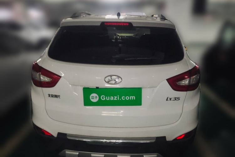 Used Hyundai ix35 2013 2.0L Automatic Two-Wheel Drive Smart GLS China IV Standard Rear