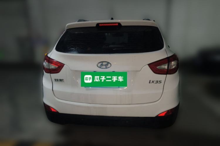 Used Hyundai ix35 2013 2.0L Automatic Two-Wheel Drive Smart GLS China IV Standard Rear