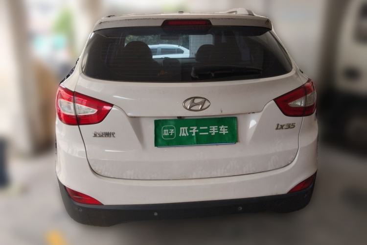 Used Hyundai ix35 2013 2.0L Automatic Two-Wheel Drive Smart GLS China IV Standard Rear