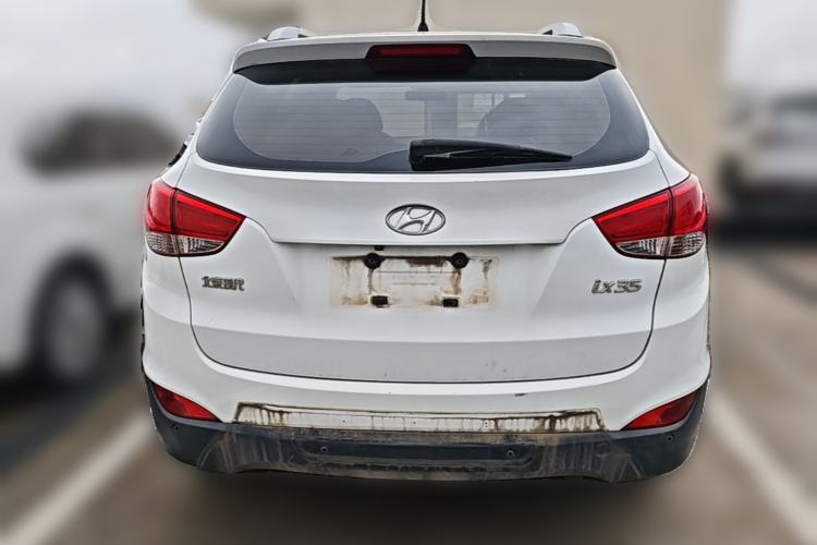 Used Hyundai ix35 2013 2.0L Automatic Two-Wheel Drive Smart GLS China IV Standard Rear