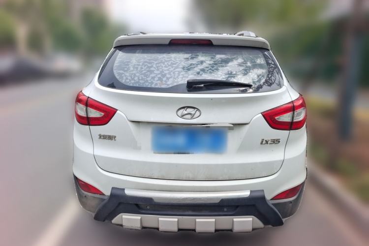 Used Hyundai ix35 2013 2.0L Automatic Two-Wheel Drive Smart GLS China IV Standard Rear