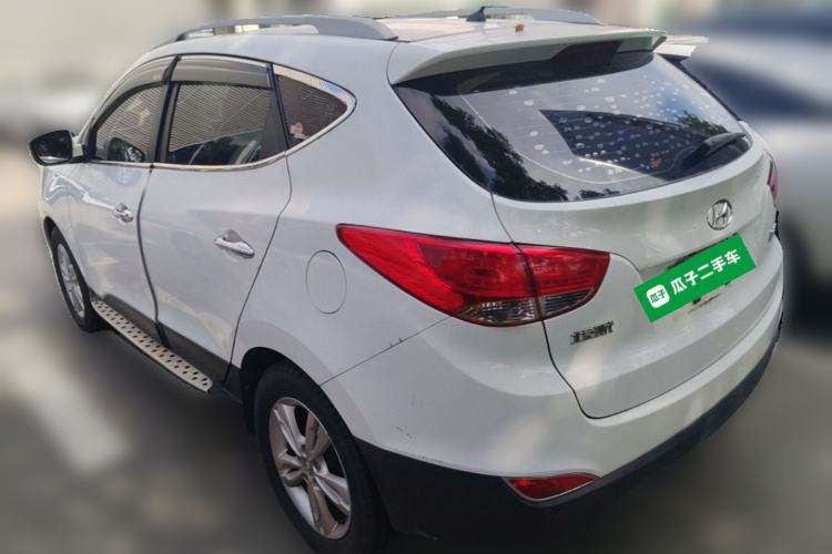Used Hyundai ix35 2013 2.0L Automatic Two-Wheel Drive Smart GLS China IV Standard Rear Left 45 Deg