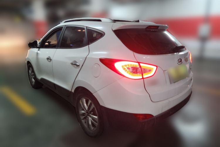 Used Hyundai ix35 2013 2.0L Automatic 4x4 Intelligent GLS China IV Standard Rear Left 45 Deg