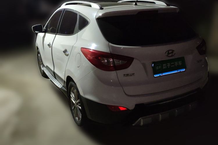 Used Hyundai ix35 2013 2.0L Automatic Two-Wheel Drive Smart GLS China IV Standard Rear Left 45 Deg