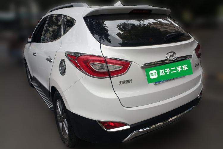 Used Hyundai ix35 2013 2.0L Automatic Two-Wheel Drive Smart GLS China IV Standard Rear Left 45 Deg