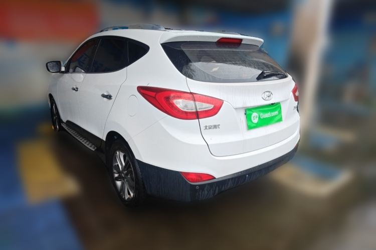 Used Hyundai ix35 2013 2.0L Automatic Two-Wheel Drive Smart GLS China IV Standard Rear Left 45 Deg