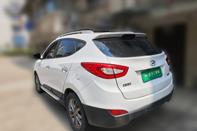 Used Hyundai ix35 2013 2.0L Automatic Two-Wheel Drive Smart GLS China IV Standard Rear Left 45 Deg