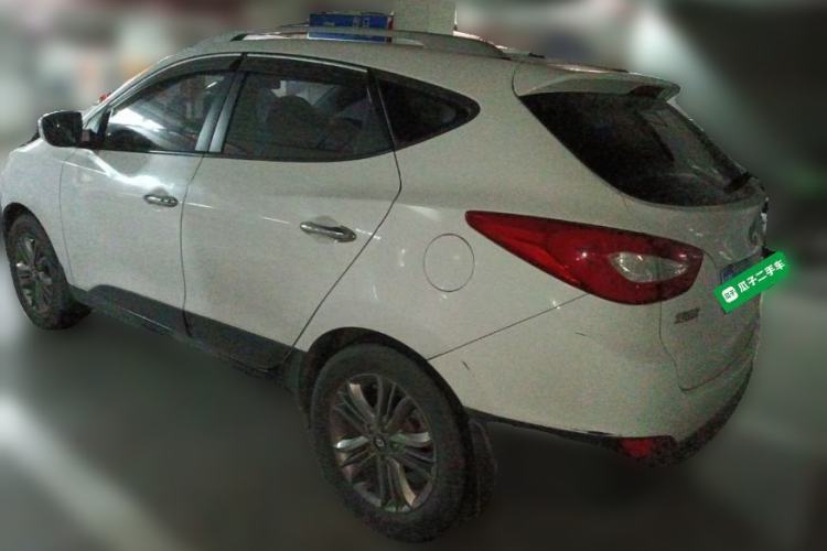 Used Hyundai ix35 2013 2.0L Automatic Two-Wheel Drive Smart GLS China IV Standard Rear Left 45 Deg