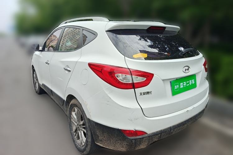 Used Hyundai ix35 2013 2.0L Automatic Two-Wheel Drive Smart GLS China V Standard Rear Left 45 Deg