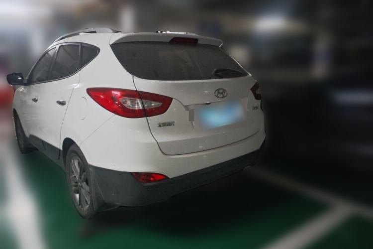 Used Hyundai ix35 2013 2.0L Automatic Two-Wheel Drive Smart GLS China IV Standard Rear Left 45 Deg