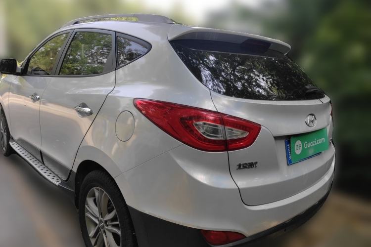 Used Hyundai ix35 2013 2.0L Automatic Two-Wheel Drive Smart GLS China IV Standard Rear Left 45 Deg