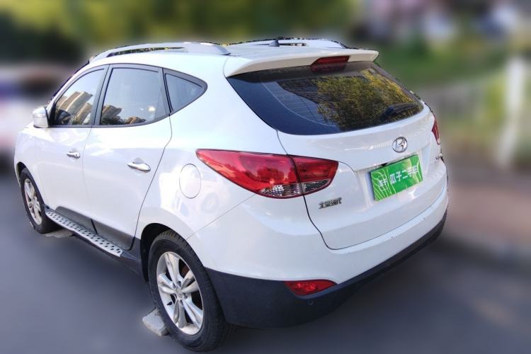 Used Hyundai ix35 2013 2.0L Automatic Two-Wheel Drive Smart GLS China IV Standard Rear Left 45 Deg