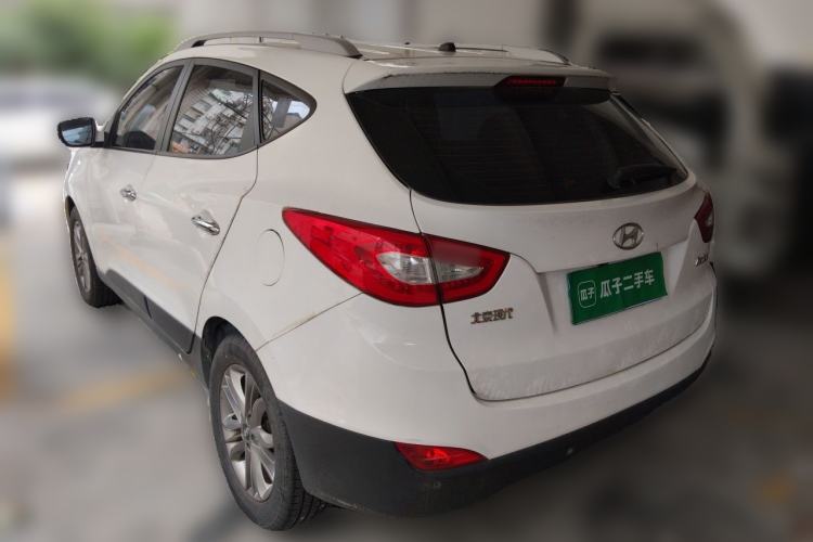 Used Hyundai ix35 2013 2.0L Automatic Two-Wheel Drive Smart GLS China IV Standard Rear Left 45 Deg