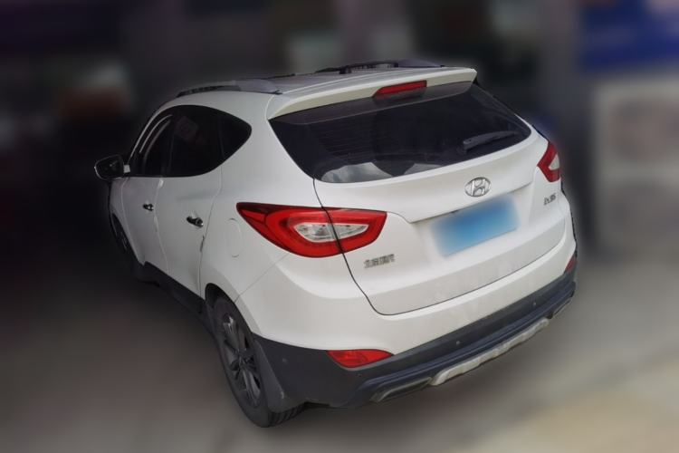 Used Hyundai ix35 2013 2.0L Automatic Two-Wheel Drive Smart GLS China IV Standard Rear Left 45 Deg