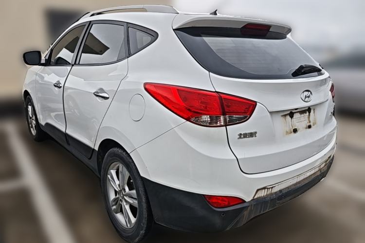 Used Hyundai ix35 2013 2.0L Automatic Two-Wheel Drive Smart GLS China IV Standard Rear Left 45 Deg