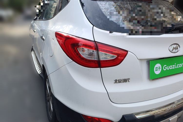 Used Hyundai ix35 2013 2.0L Automatic Two-Wheel Drive Smart GLS China IV Standard Rear Left 45 Deg