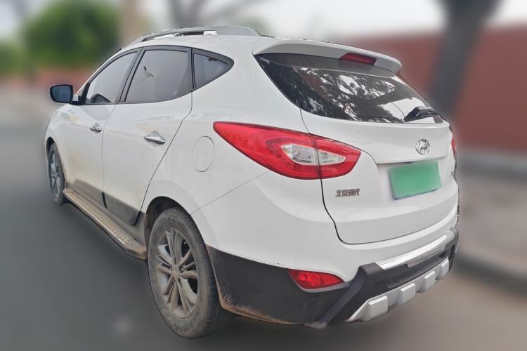 Used Hyundai ix35 2013 2.0L Automatic Two-Wheel Drive Smart GLS China IV Standard Rear Left 45 Deg