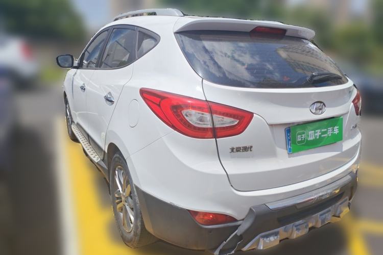 Used Hyundai ix35 2013 2.0L Automatic Two-Wheel Drive Smart GLS China IV Standard Rear Left 45 Deg