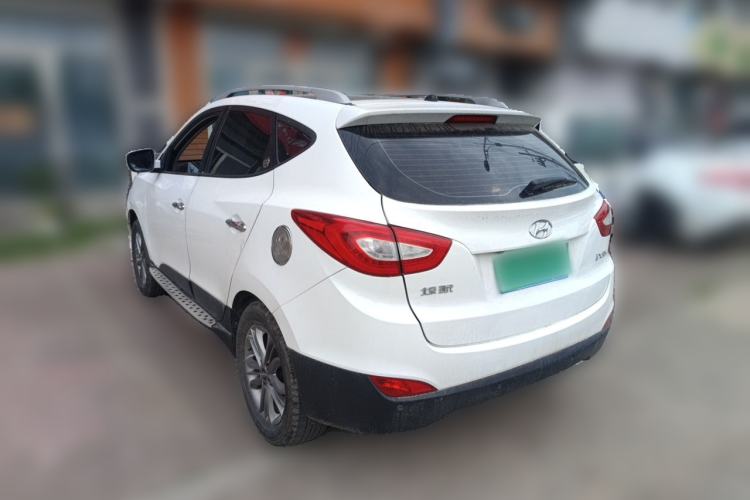 Used Hyundai ix35 2013 2.0L Automatic Two-Wheel Drive Smart GLS China IV Standard Rear Left 45 Deg