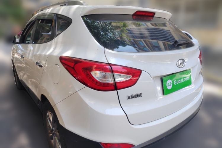 Used Hyundai ix35 2013 2.0L Automatic Two-Wheel Drive Smart GLS China IV Standard Rear Left 45 Deg