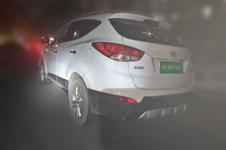 Used Hyundai ix35 2013 2.0L Automatic Two-Wheel Drive Smart GLS China IV Standard Rear Left 45 Deg