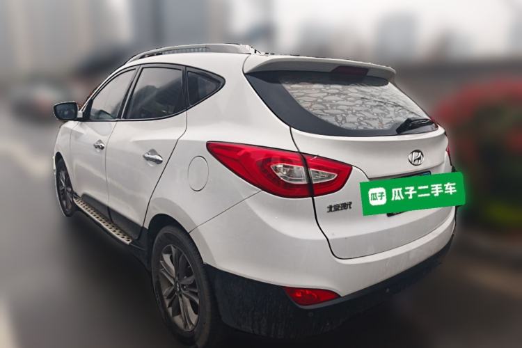 Used Hyundai ix35 2013 2.0L Automatic Two-Wheel Drive Smart GLS China IV Standard Rear Left 45 Deg