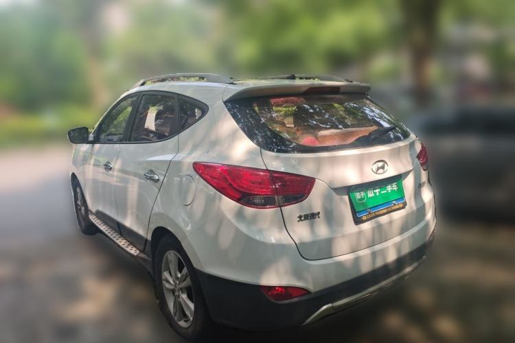 Used Hyundai ix35 2013 2.0L Automatic Two-Wheel Drive Smart GLS China V Standard Rear Left 45 Deg