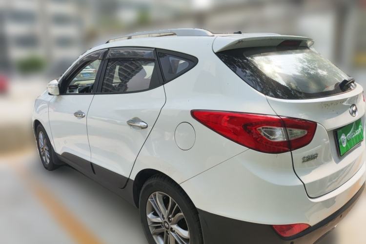 Used Hyundai ix35 2013 2.0L Automatic Two-Wheel Drive Smart GLS China IV Standard Rear Left 45 Deg