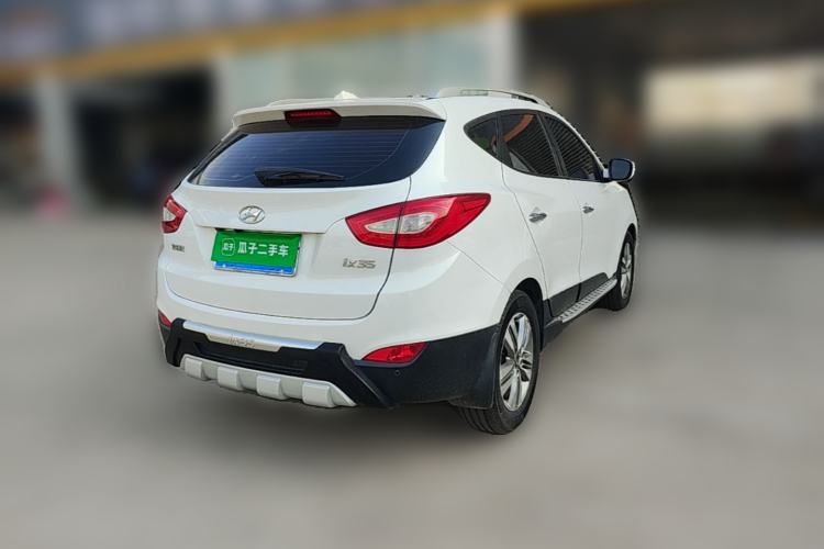 Used Hyundai ix35 2013 2.0L Automatic Two-Wheel Drive Leading GLX China IV Standard Rear Right 45 Deg