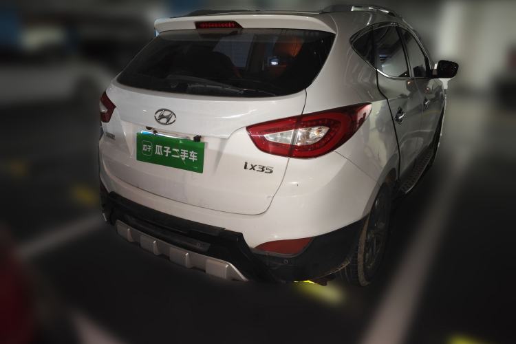 Used Hyundai ix35 2013 2.0L Automatic Two-Wheel Drive Smart GLS China IV Standard Rear Right 45 Deg