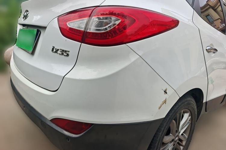 Used Hyundai ix35 2013 2.0L Automatic Two-Wheel Drive Smart GLS China V Standard Rear Right 45 Deg