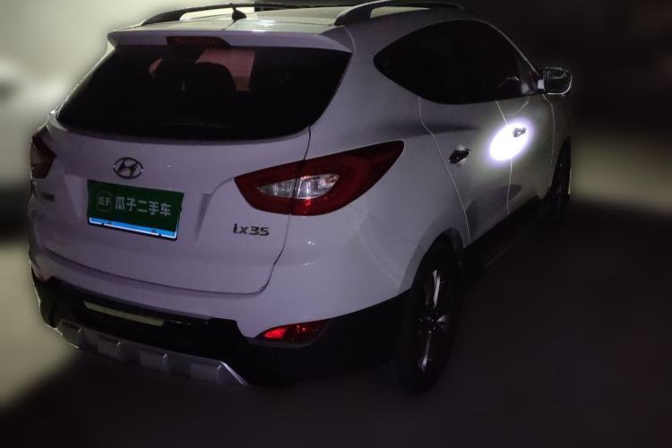 Used Hyundai ix35 2013 2.0L Automatic Two-Wheel Drive Smart GLS China IV Standard Rear Right 45 Deg
