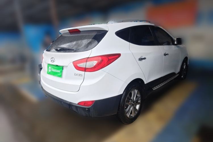 Used Hyundai ix35 2013 2.0L Automatic Two-Wheel Drive Smart GLS China IV Standard Rear Right 45 Deg