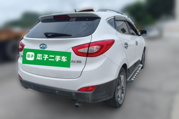 Used Hyundai ix35 2013 2.0L Automatic Two-Wheel Drive Smart GLS China IV Standard Rear Right 45 Deg